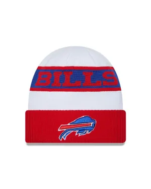 Buffalo Bills New Era 2023 Sideline Tech Cuffed Knit Hat - White/Red
