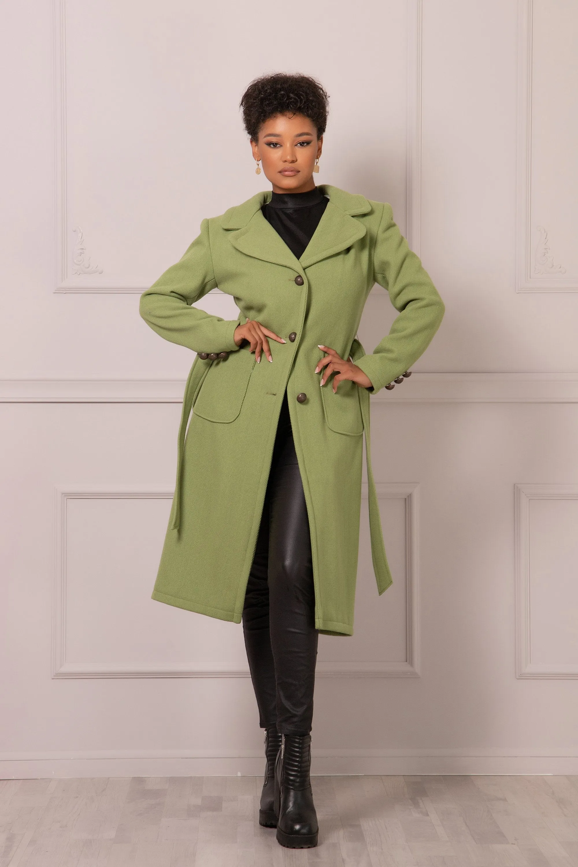 CHARTREUSE STRAIGHT COAT
