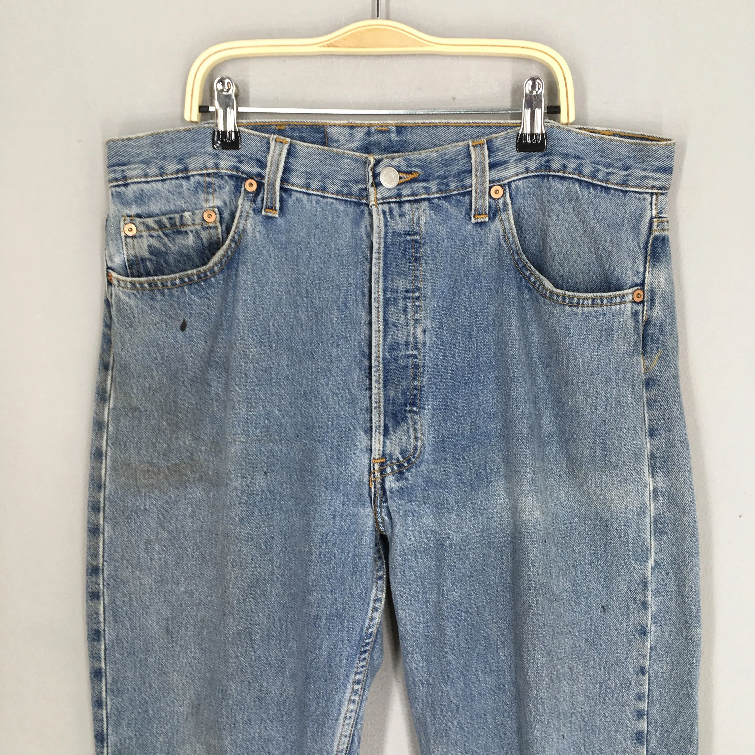 Levi's 501 Faded Dirty Light Wash Jeans Size 34x31