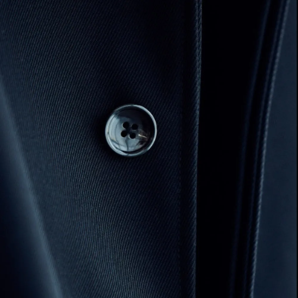 MV Wool Silhouette Raglan Sleeve Windbreaker Coat