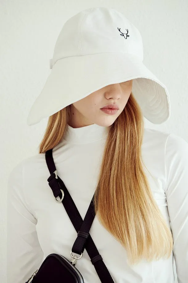 PIAP  Logo Bucket Hat White