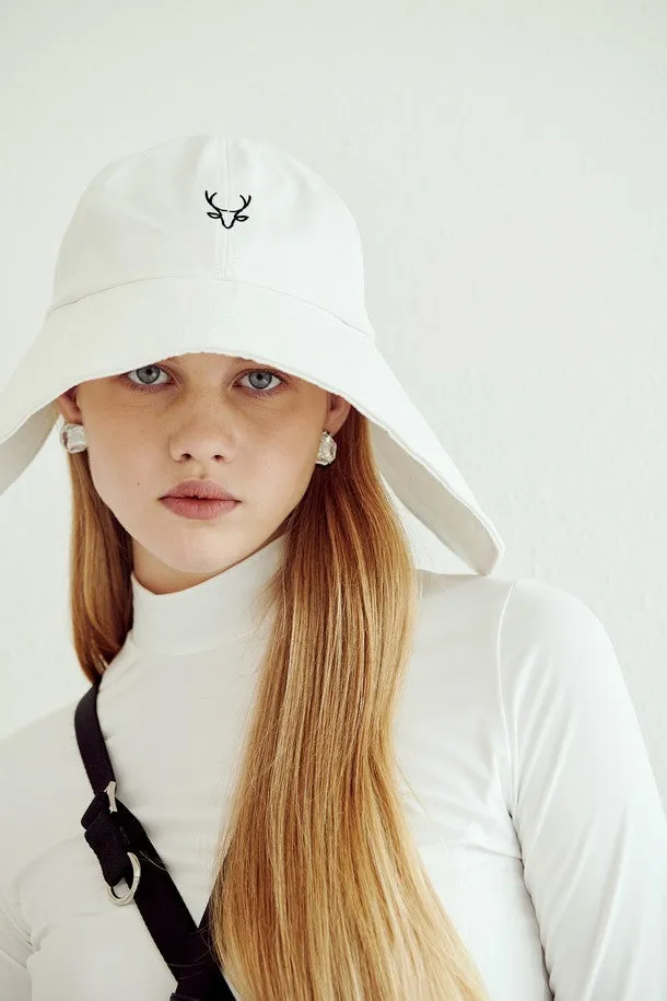 PIAP  Logo Bucket Hat White