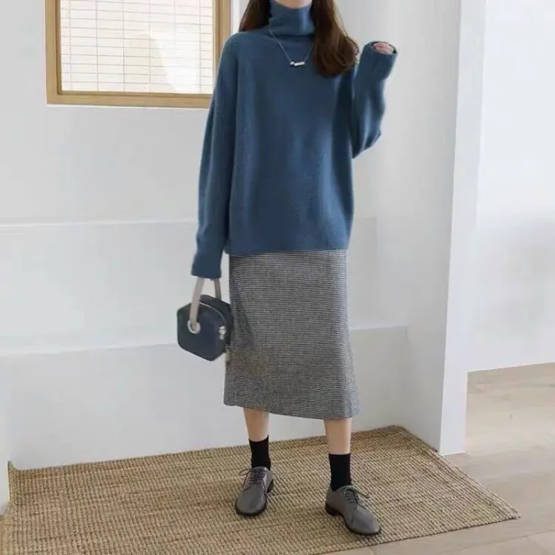 Women's Comfortable Oversized Soft Knitted Turtleneck Jumper | Ideal for Autumn/Winter