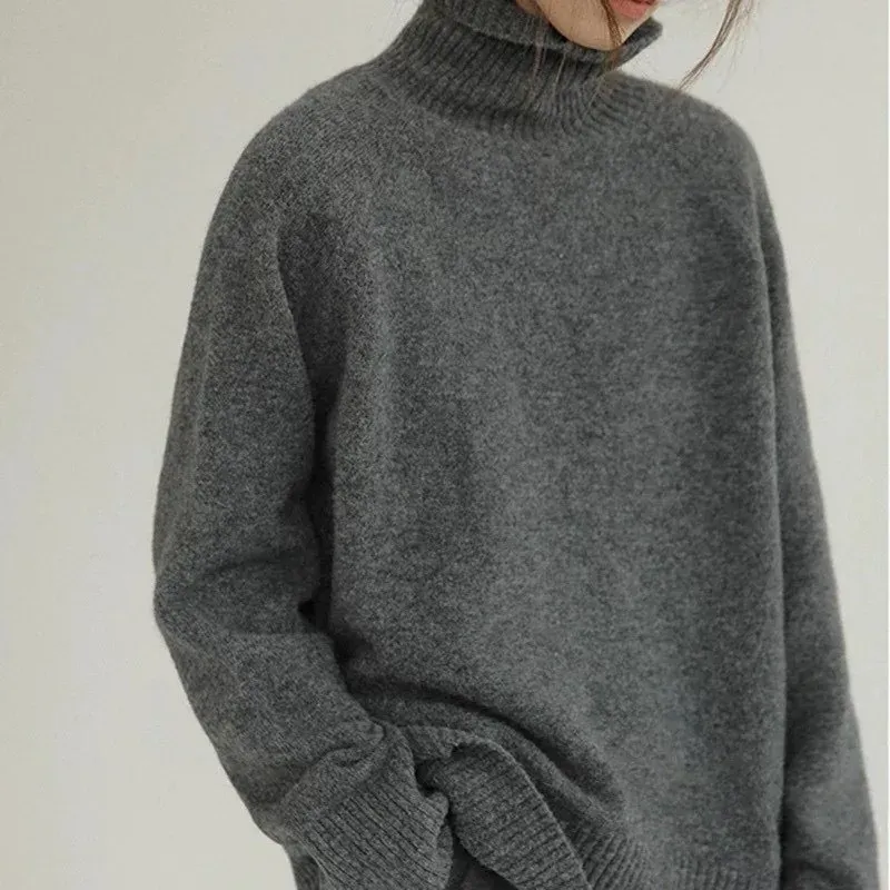 Women's Comfortable Oversized Soft Knitted Turtleneck Jumper | Ideal for Autumn/Winter