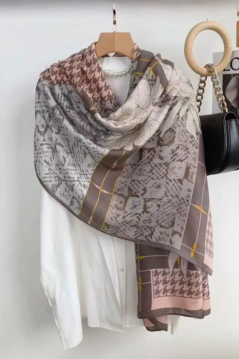 Women's Printed Design Classic Stoler