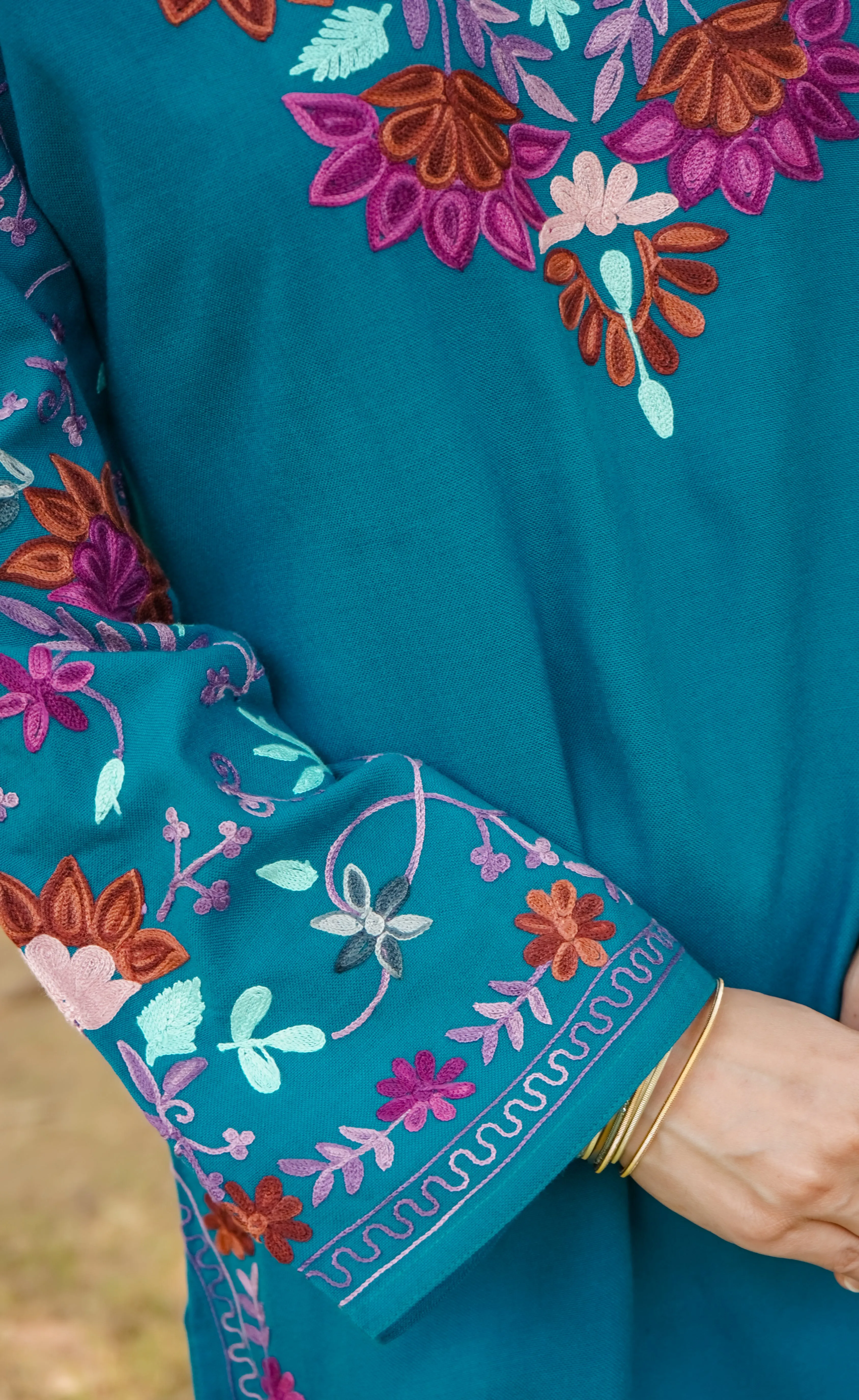 Woollen Cashmilon Short Kurta in Green Fuchsia